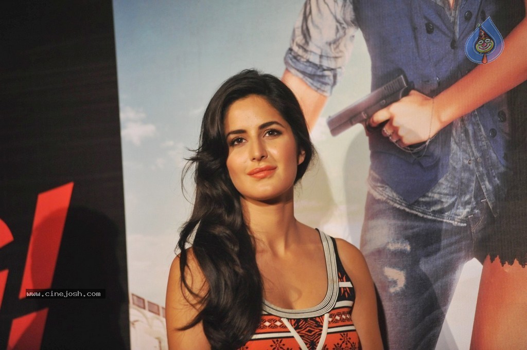 Bang Bang Title Song Launch - 23 / 33 photos