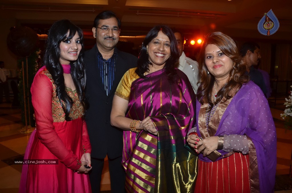 Bappa Lahiri Wedding Reception - 5 / 75 photos