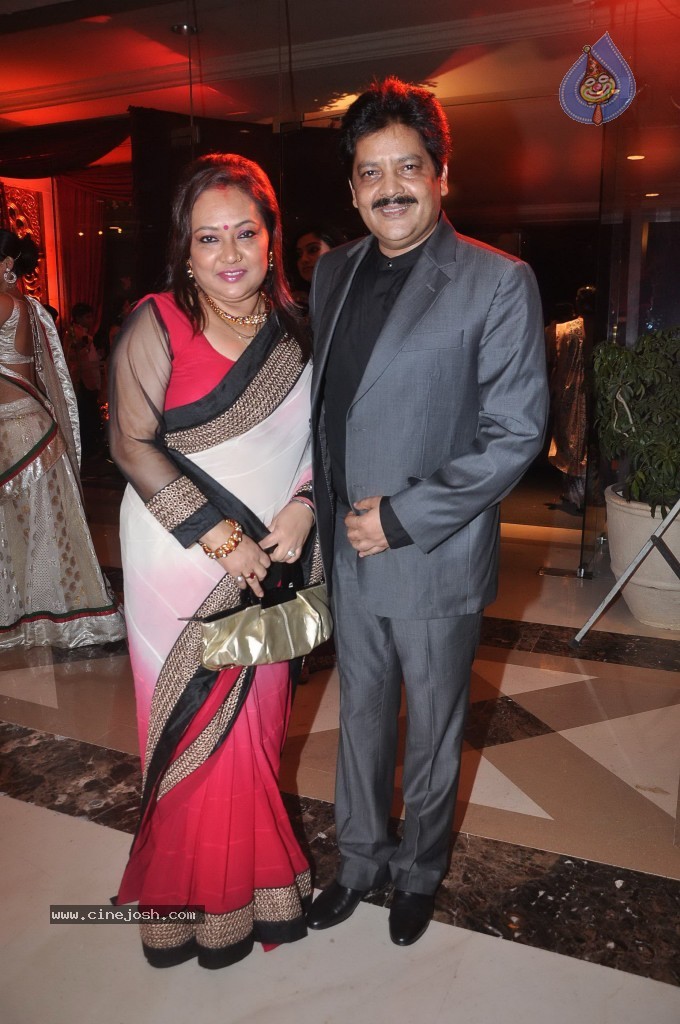 Bappa Lahiri Wedding Reception - 56 / 75 photos
