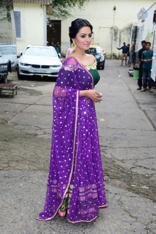 Bareilly Ki Barfi Team at TV Comedy Dangal - 20 / 41 photos