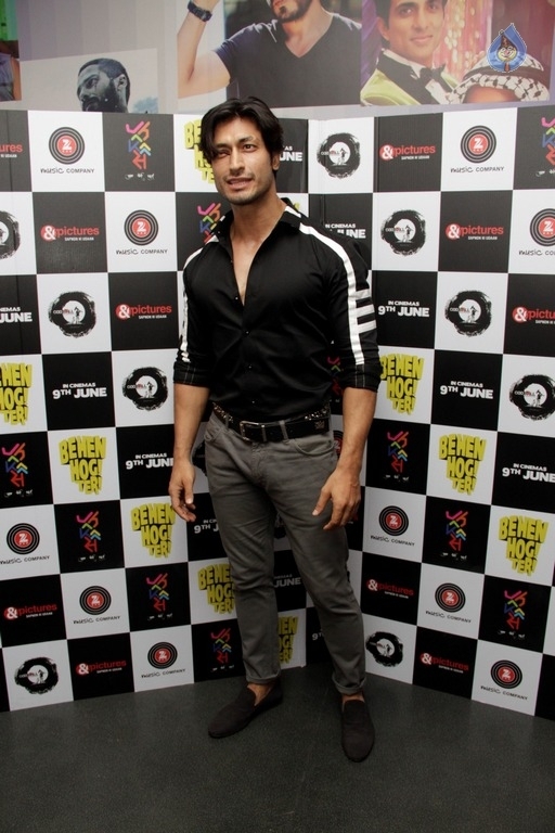 Behen Hogi Teri Special Screening Photos - 24 / 29 photos