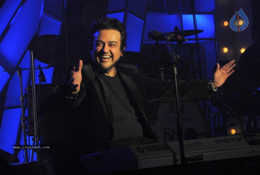 Bheegi Bheegi Raat Mein Event - 33 / 51 photos