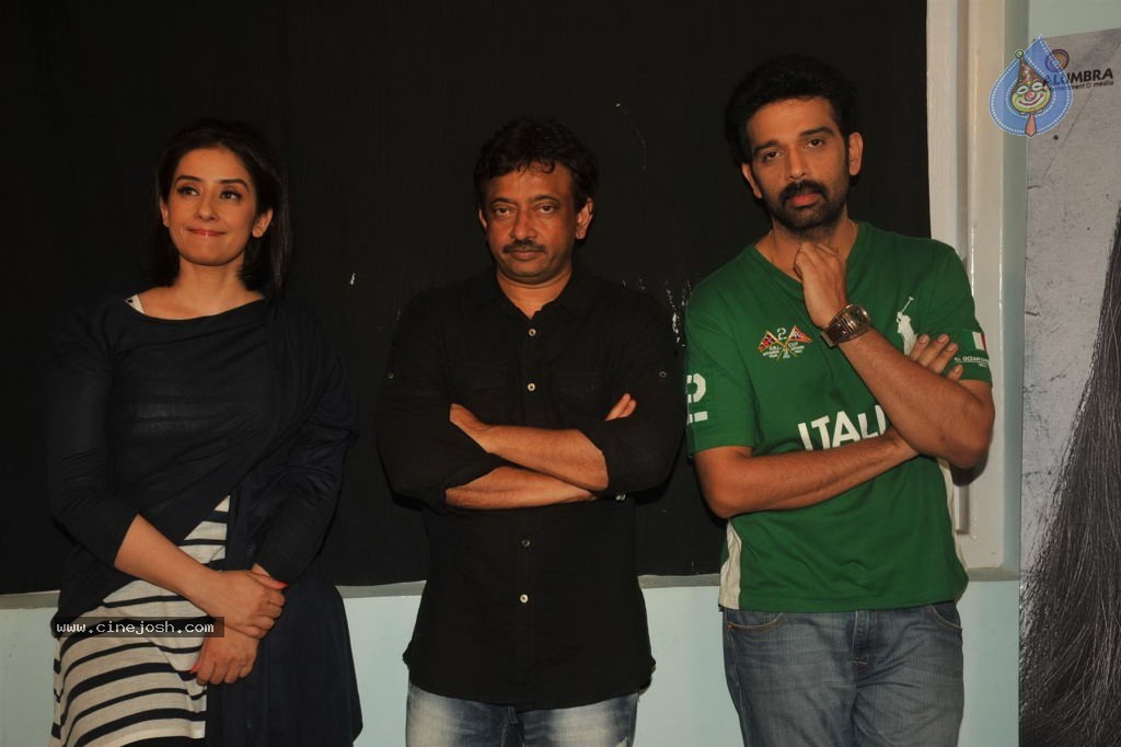 Bhoot Returns Press Meet - 17 / 37 photos