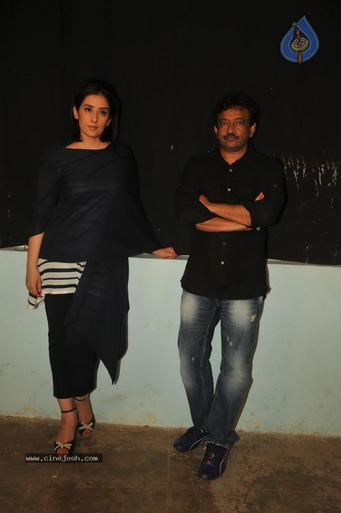 Bhoot Returns Press Meet - 23 / 37 photos