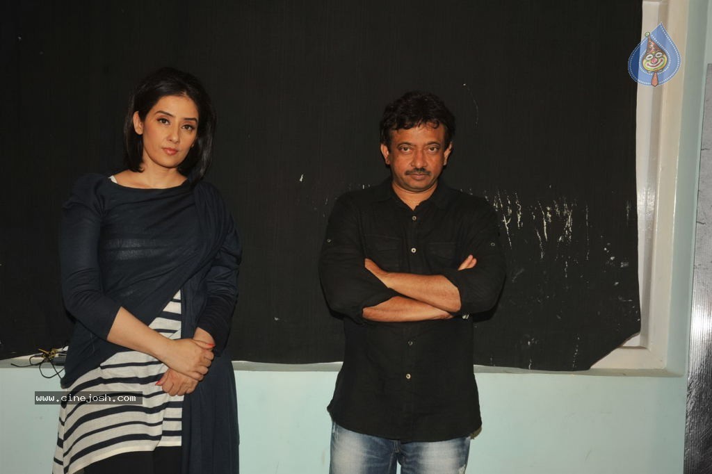 Bhoot Returns Press Meet - 25 / 37 photos