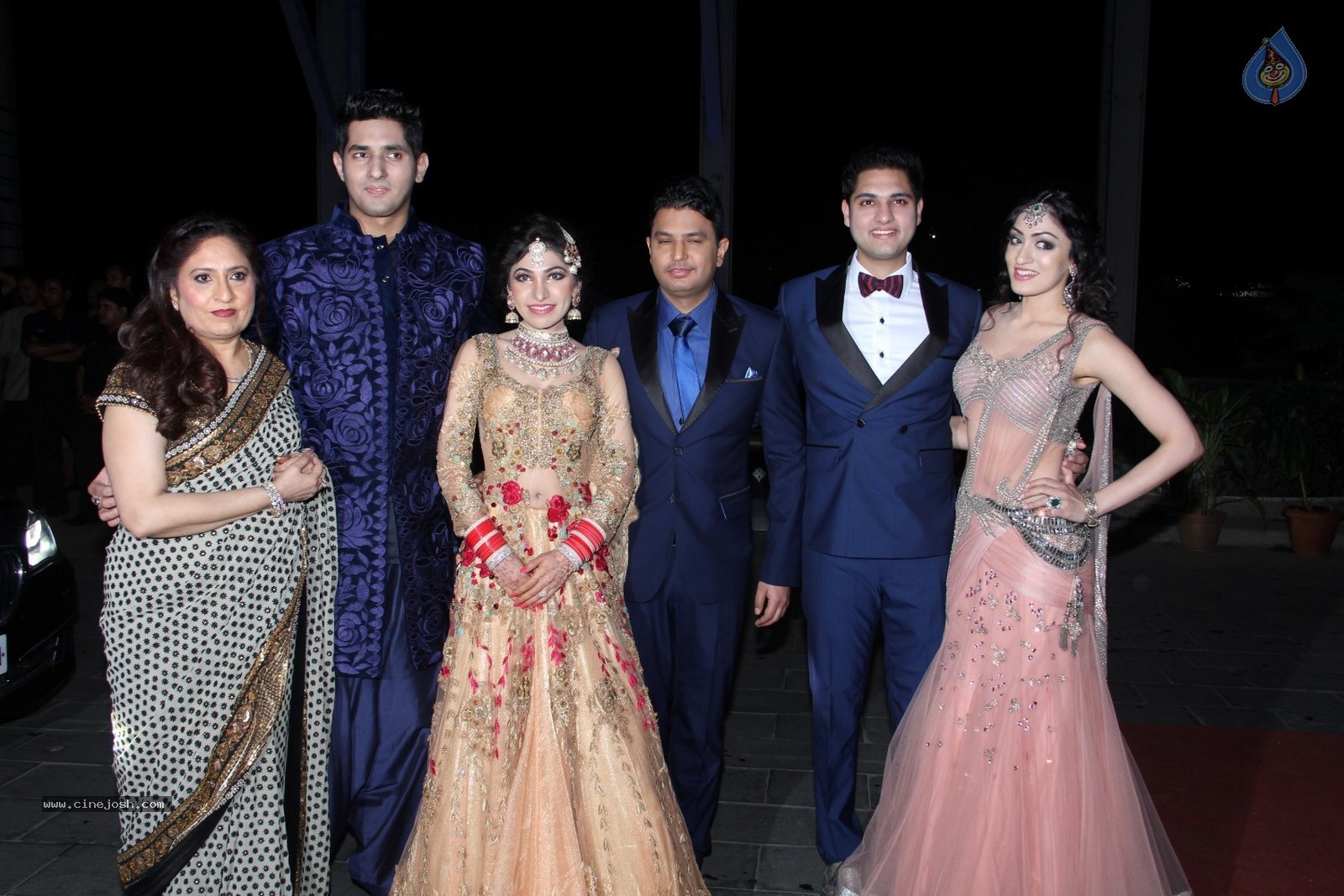 Bhushan Kumar Sister Tulasi Kumar Wedding Reception 01 - 108 / 121 photos