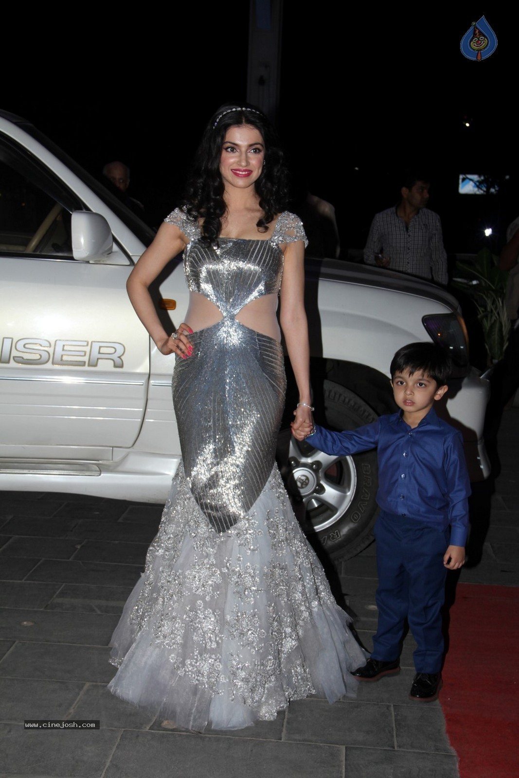 Bhushan Kumar Sister Tulasi Kumar Wedding Reception 02 - 90 / 119 photos