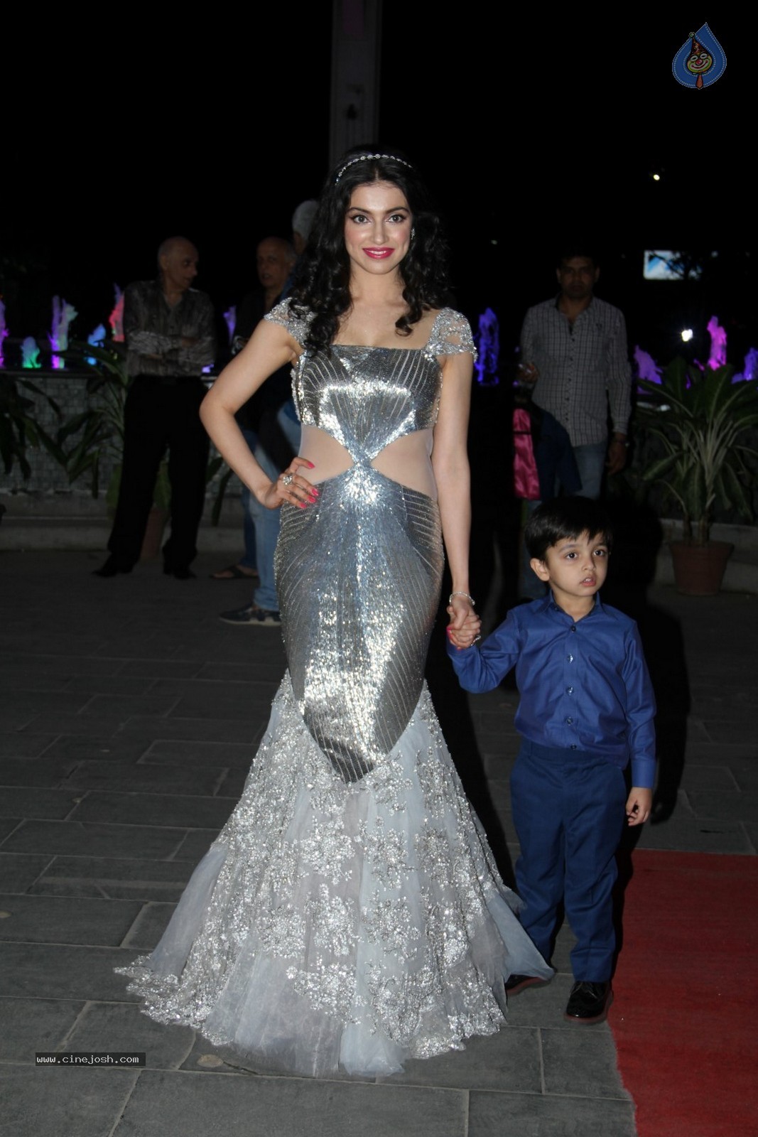 Bhushan Kumar Sister Tulasi Kumar Wedding Reception 02 - 110 / 119 photos