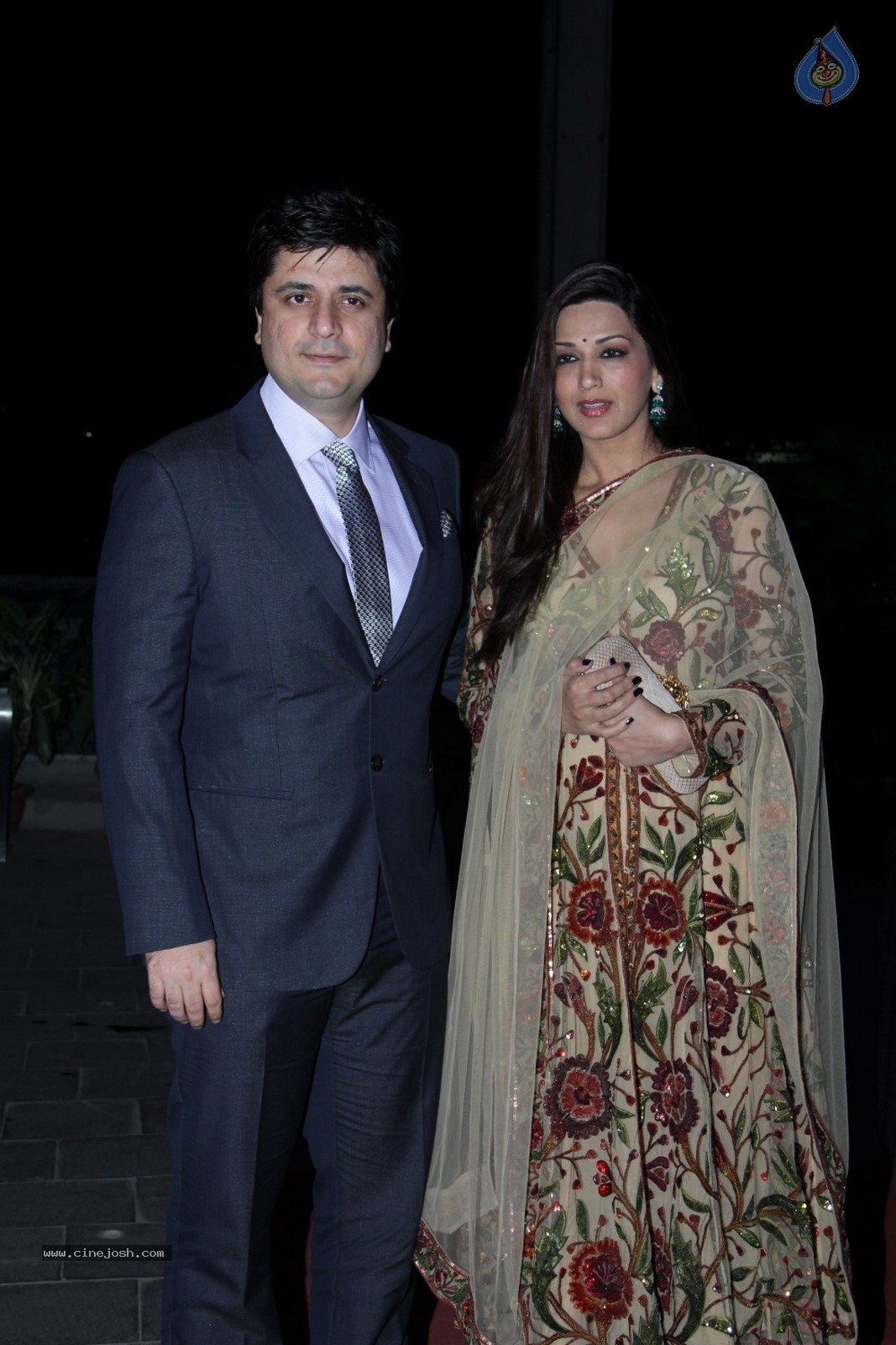Bhushan Kumar Sister Tulasi Kumar Wedding Reception 03 - 35 / 59 photos