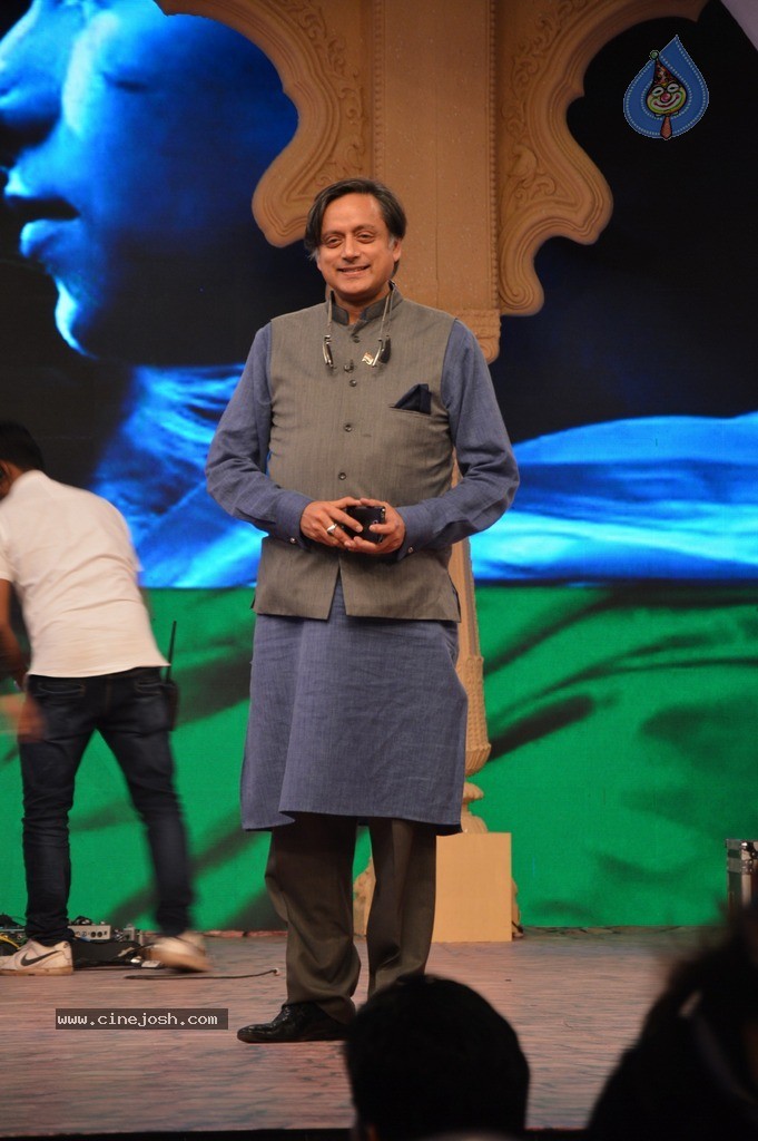 Big B for NDTV Mission Swachh Bharat Abhiyaan - 6 / 148 photos