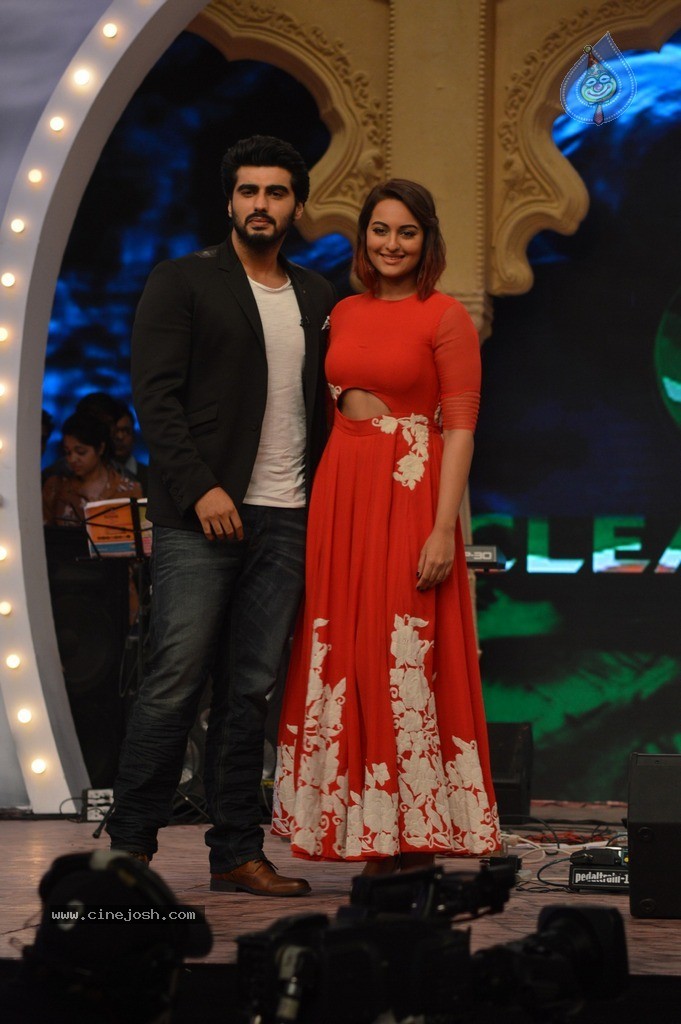 Big B for NDTV Mission Swachh Bharat Abhiyaan - 45 / 148 photos