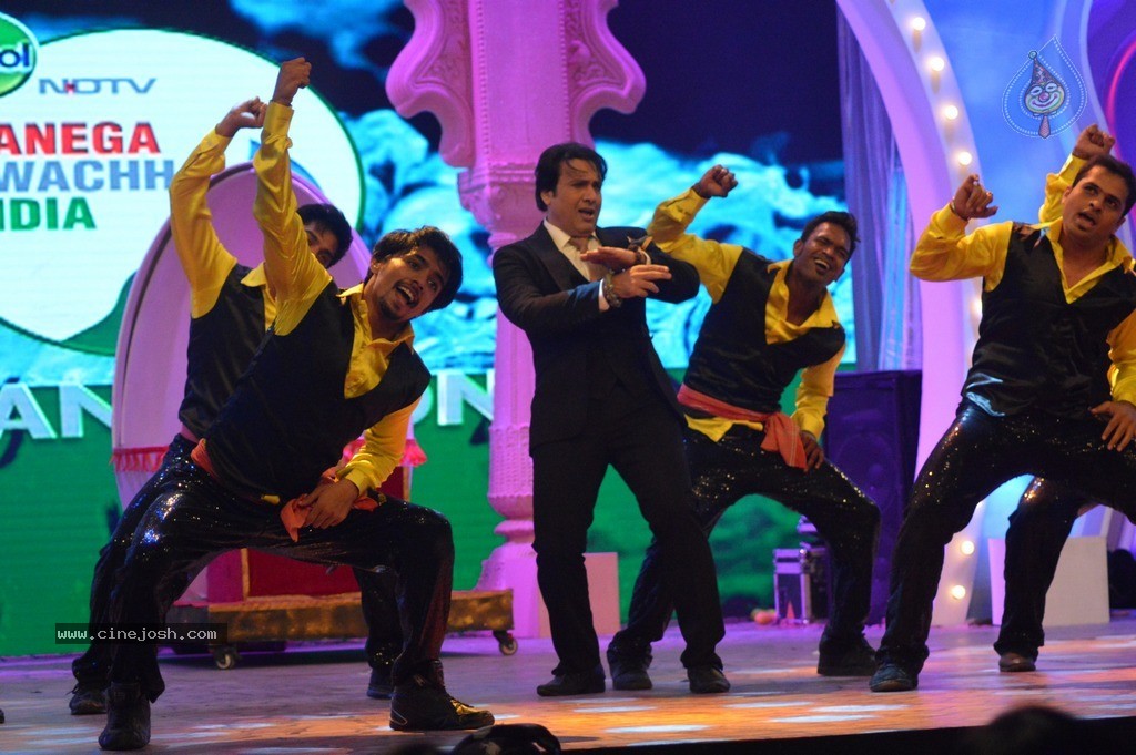 Big B for NDTV Mission Swachh Bharat Abhiyaan - 70 / 148 photos