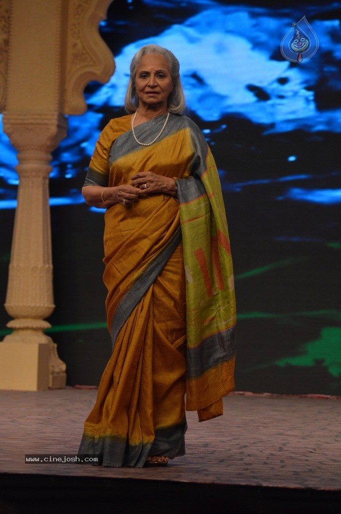 Big B for NDTV Mission Swachh Bharat Abhiyaan - 82 / 148 photos