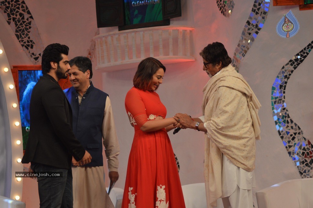 Big B for NDTV Mission Swachh Bharat Abhiyaan - 105 / 148 photos