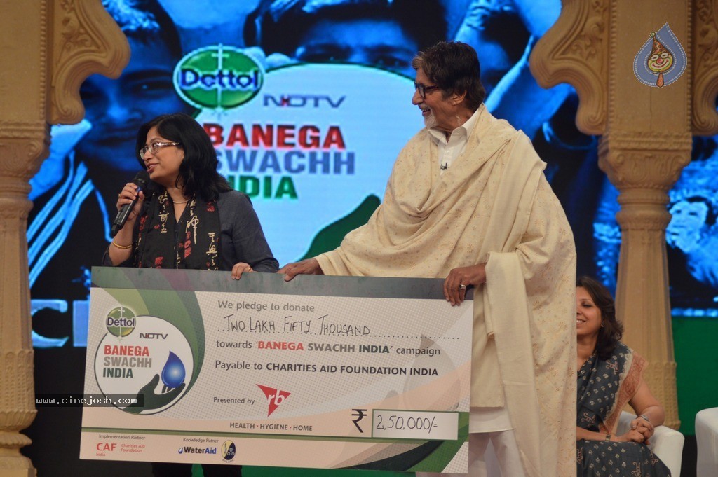 Big B for NDTV Mission Swachh Bharat Abhiyaan - 118 / 148 photos