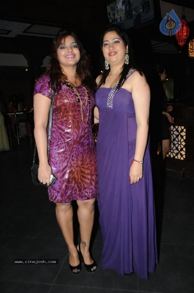 Bigg Boss 100 days Celebrations - 26 / 67 photos