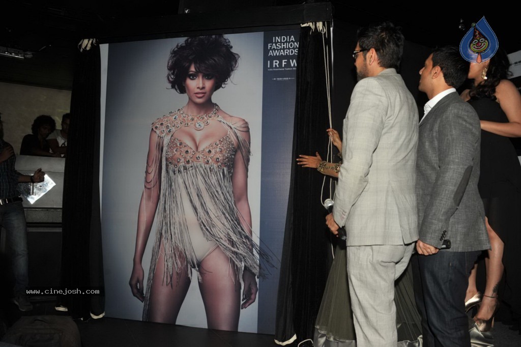 Bipasha at The India Fashion Award Announcement  - 3 / 52 photos