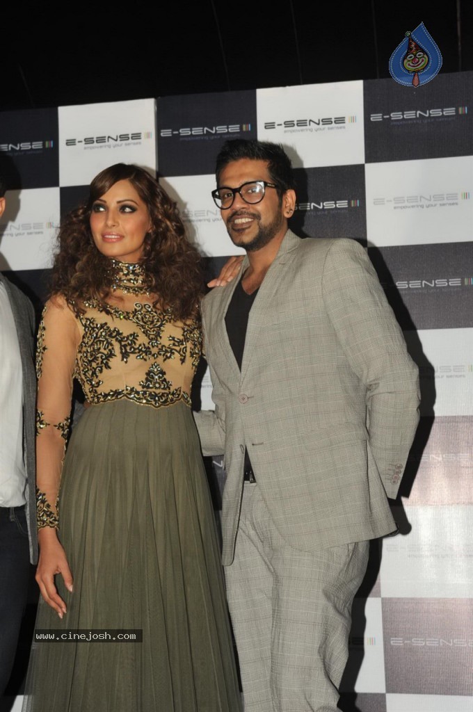 Bipasha at The India Fashion Award Announcement  - 24 / 52 photos