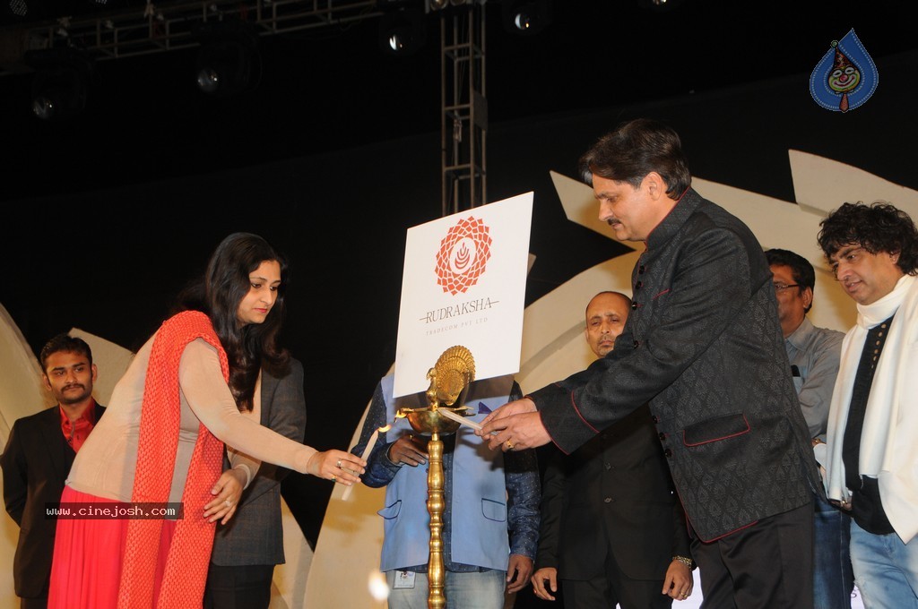 Bipasha Basu at Rohit Verma Fashion Show  - 41 / 43 photos