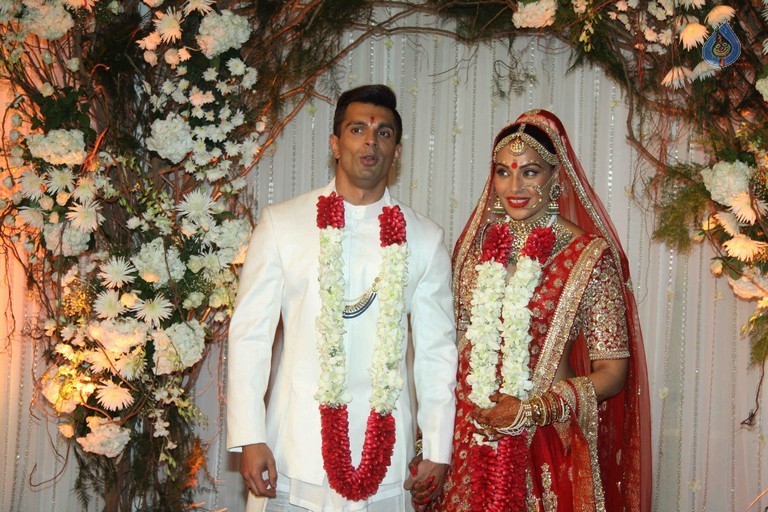 Bipasha Basu Karan Singh Wedding Ceremony  - 29 / 35 photos