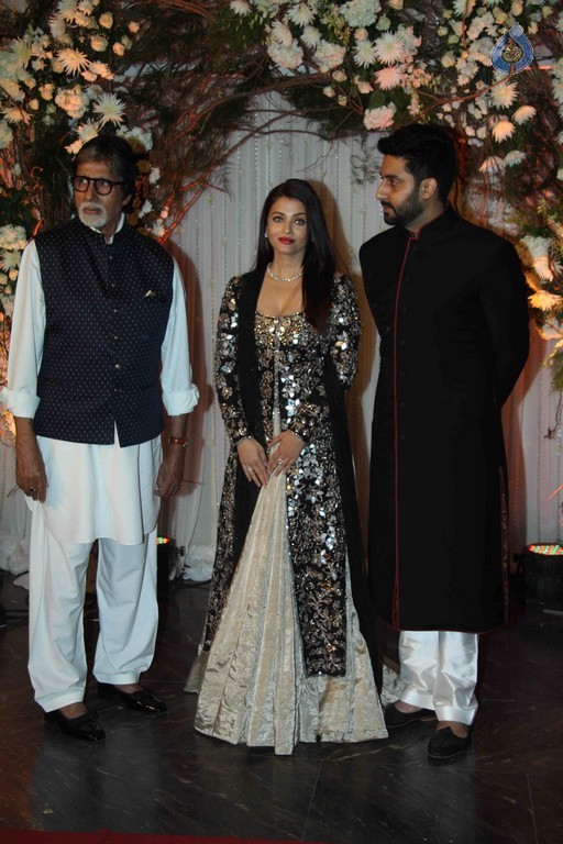 Bipasha Basu Wedding Reception Photos 1 - 27 / 58 photos