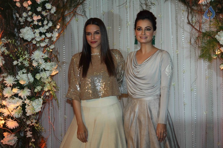 Bipasha Basu Wedding Reception Photos 1 - 31 / 58 photos