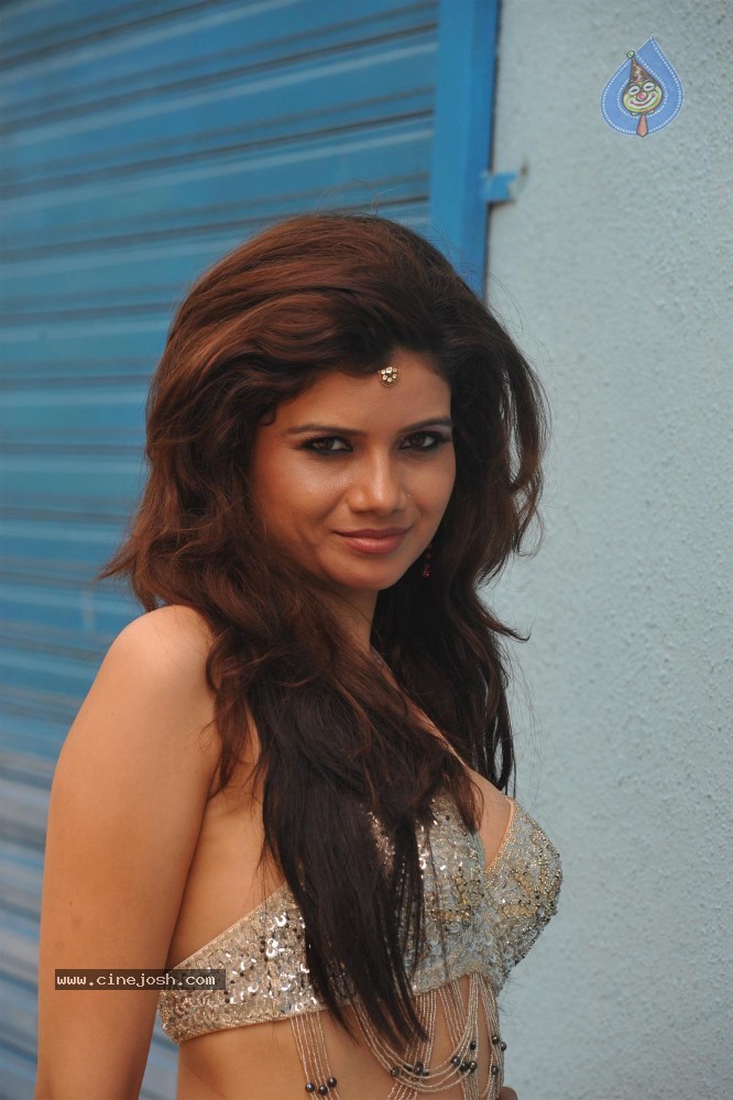 Black Moon Amaavas Item Song Shoot - 26 / 27 photos