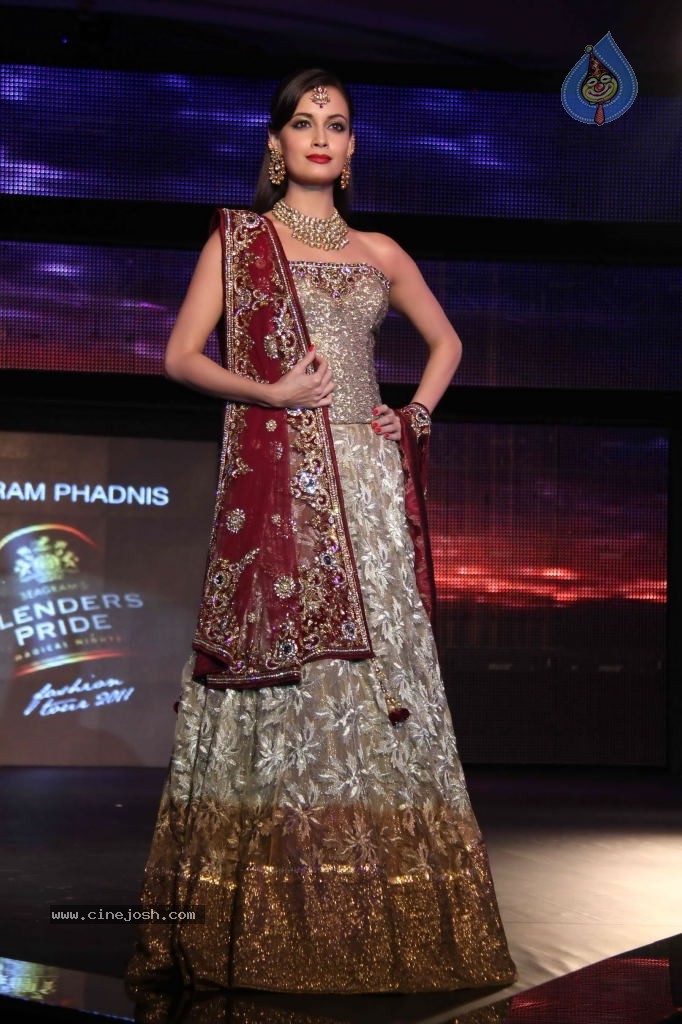 Blenders Pride Fashion Show Guests - 31 / 76 photos