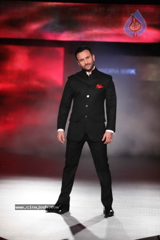 Blenders Pride Fashion Tour Photos - 6 / 35 photos