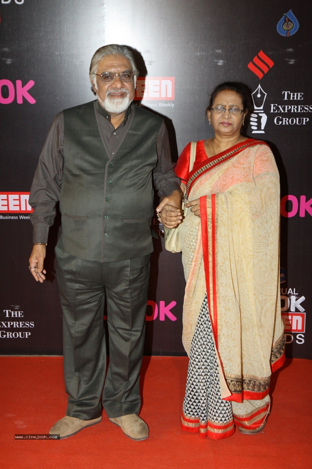 Bolly Celebs at 21st Life OK Screen Awards 01 - 63 / 78 photos