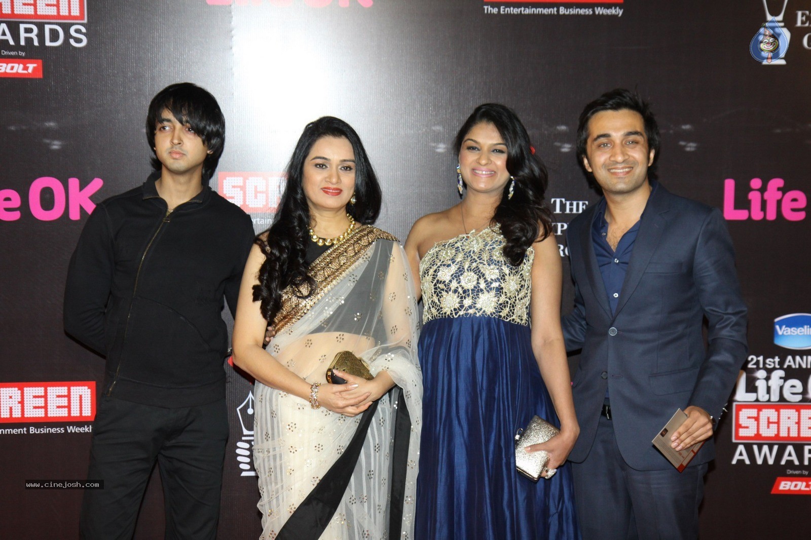 Bolly Celebs at 21st Life OK Screen Awards 01 - 64 / 78 photos