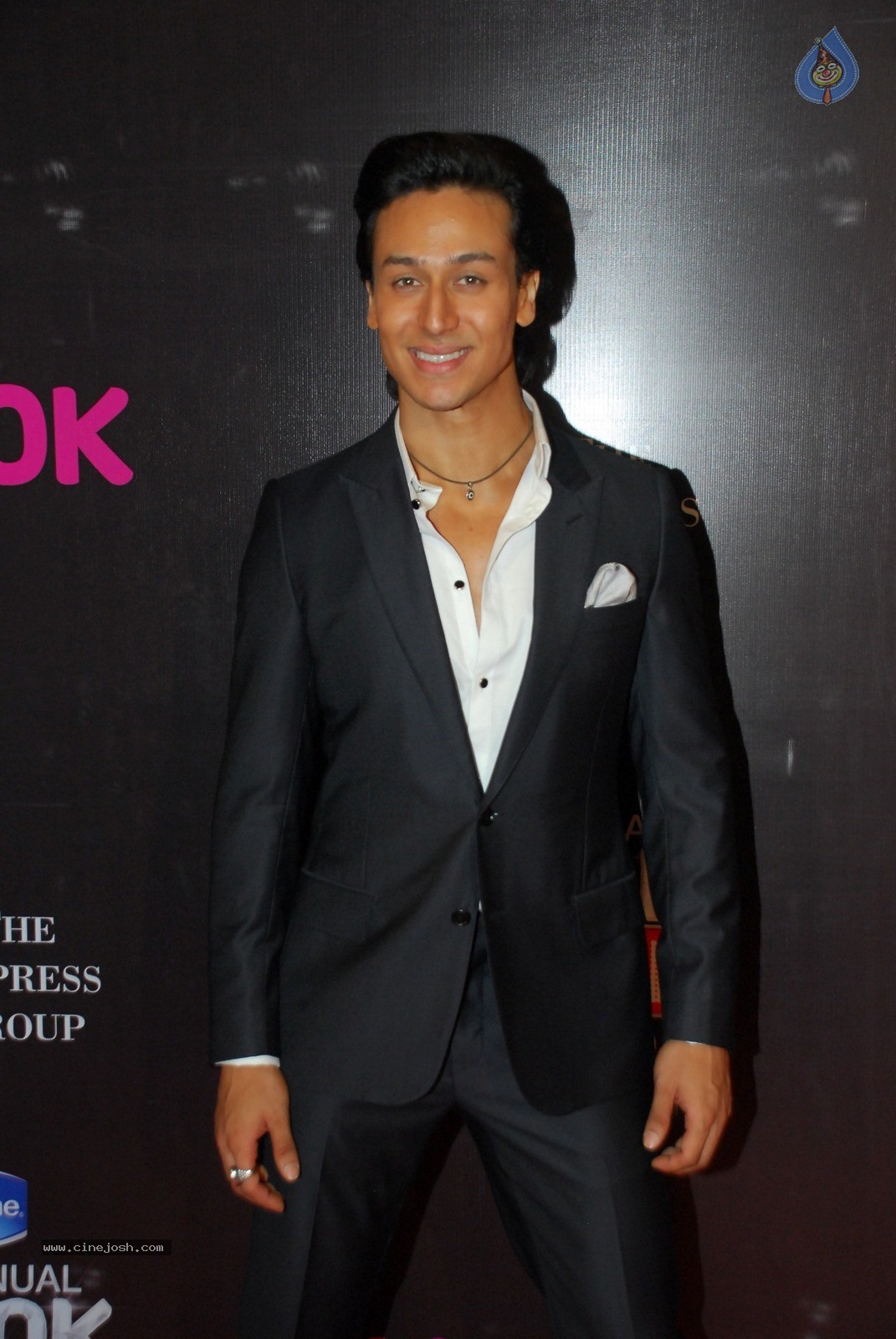 Bolly Celebs at 21st Life OK Screen Awards 01 - 73 / 78 photos