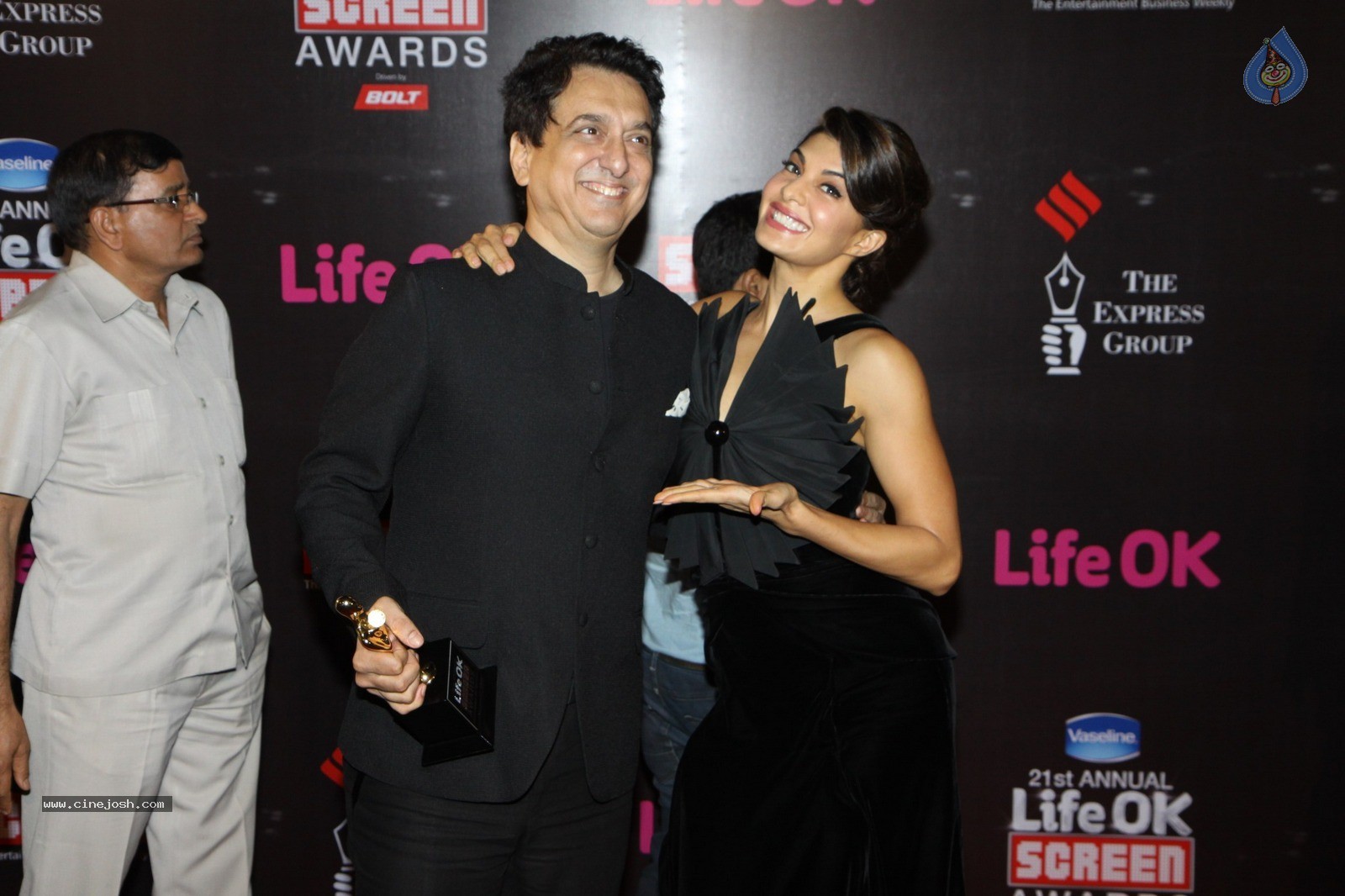 Bolly Celebs at 21st Life OK Screen Awards 02 - 55 / 78 photos