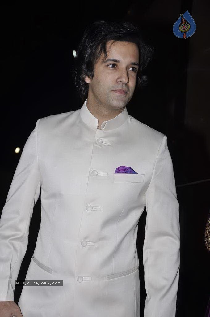 Bolly Celebs at Aamna Sharif Wedding Reception - 45 / 101 photos