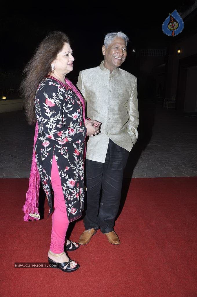 Bolly Celebs at Aamna Sharif Wedding Reception - 46 / 101 photos