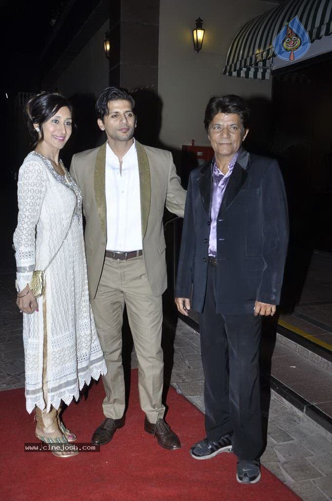 Bolly Celebs at Aamna Sharif Wedding Reception - 73 / 101 photos