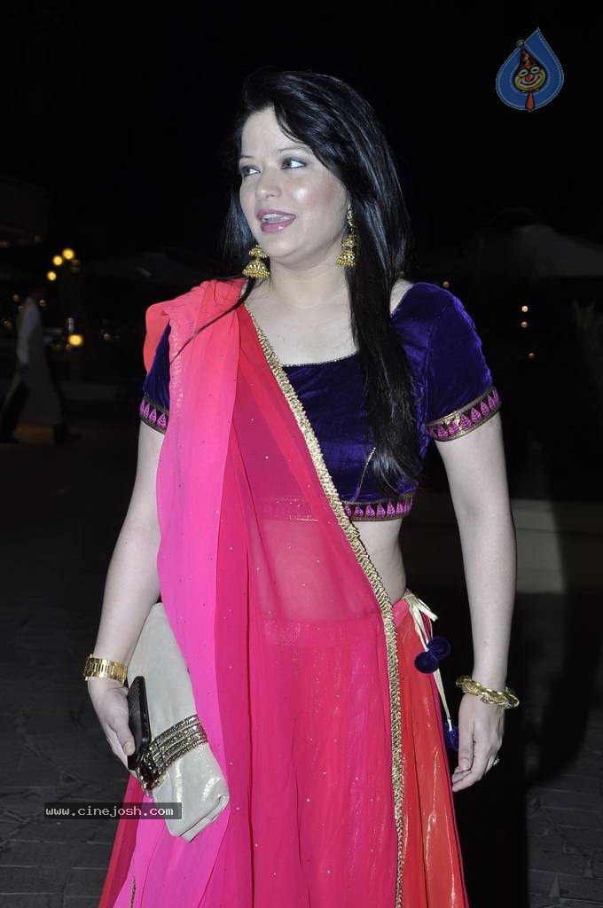 Bolly Celebs at Aamna Sharif Wedding Reception - 75 / 101 photos