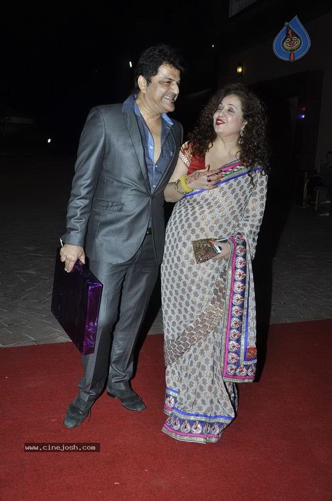 Bolly Celebs at Aamna Sharif Wedding Reception - 78 / 101 photos