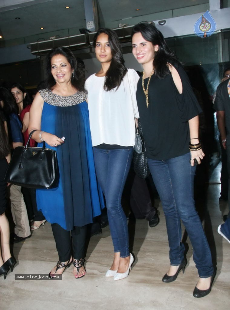 Bolly Celebs at Aarakshan Movie Premiere Show - 28 / 80 photos