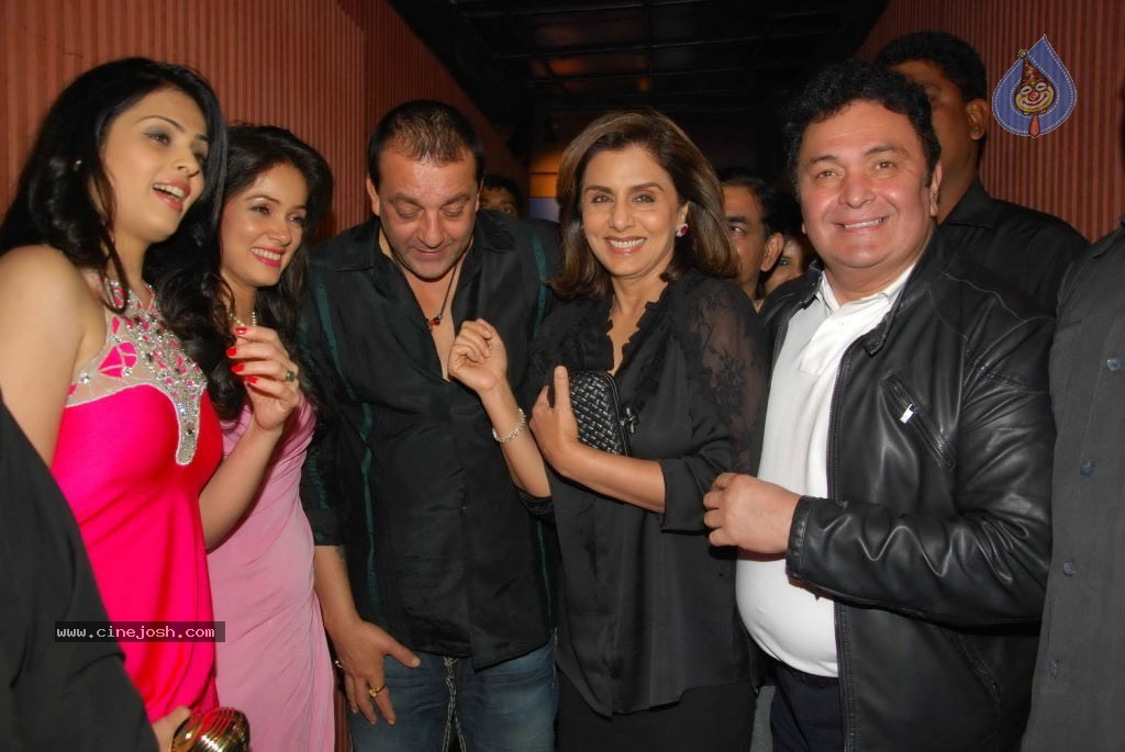 Bolly Celebs at Agneepath Movie Success Party - 59 / 150 photos