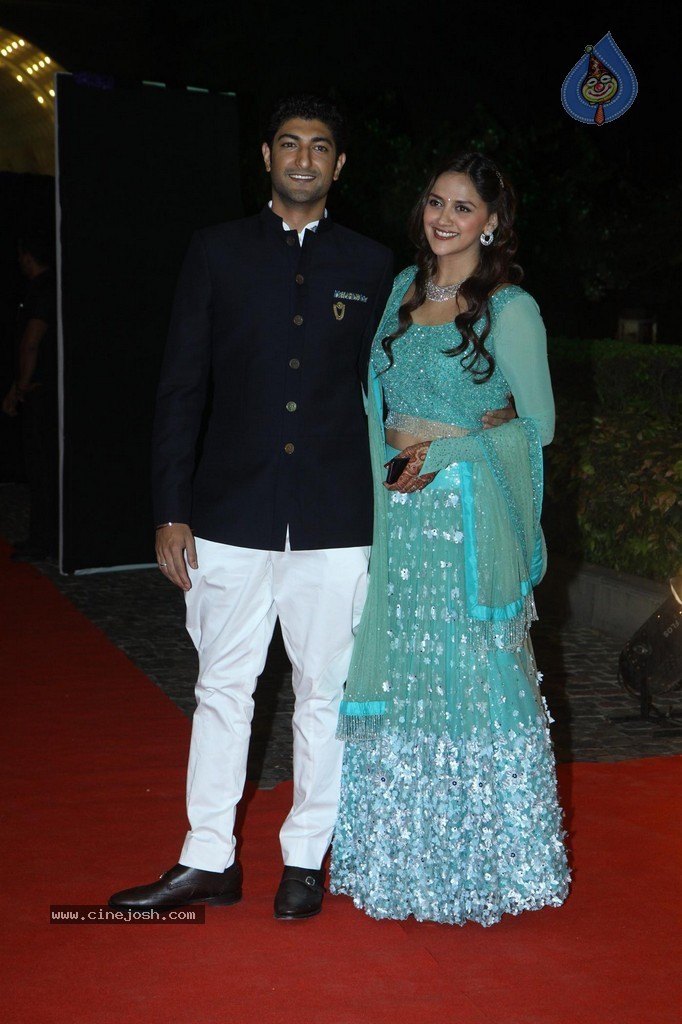 Bolly Celebs at Ahana Deol Sangeet Ceremony - 23 / 106 photos