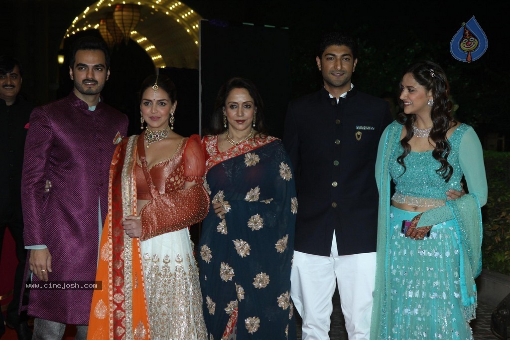 Bolly Celebs at Ahana Deol Sangeet Ceremony - 31 / 106 photos