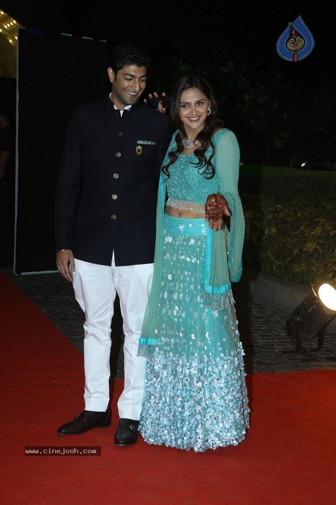 Bolly Celebs at Ahana Deol Sangeet Ceremony - 76 / 106 photos