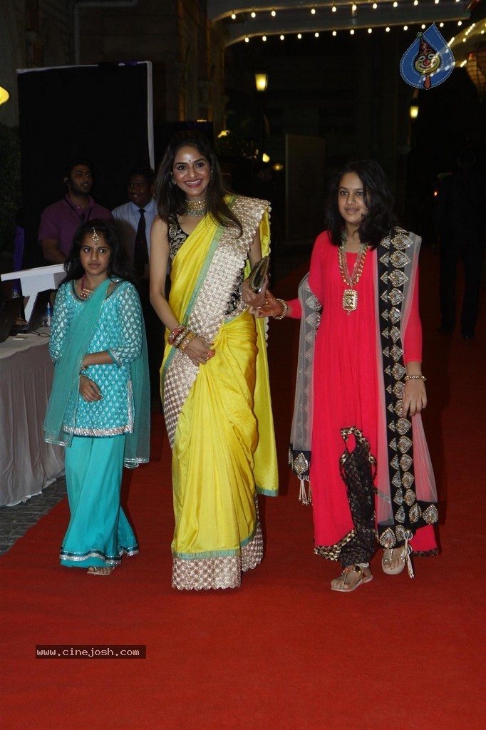 Bolly Celebs at Ahana Deol Sangeet Ceremony - 90 / 106 photos