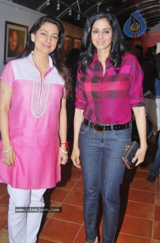 Bolly Celebs at Anupam Kher Art Exhibition Launch - 3 / 65 photos