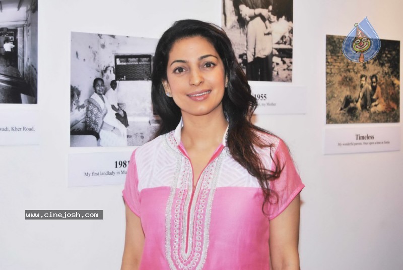 Bolly Celebs at Anupam Kher Art Exhibition Launch - 65 / 65 photos