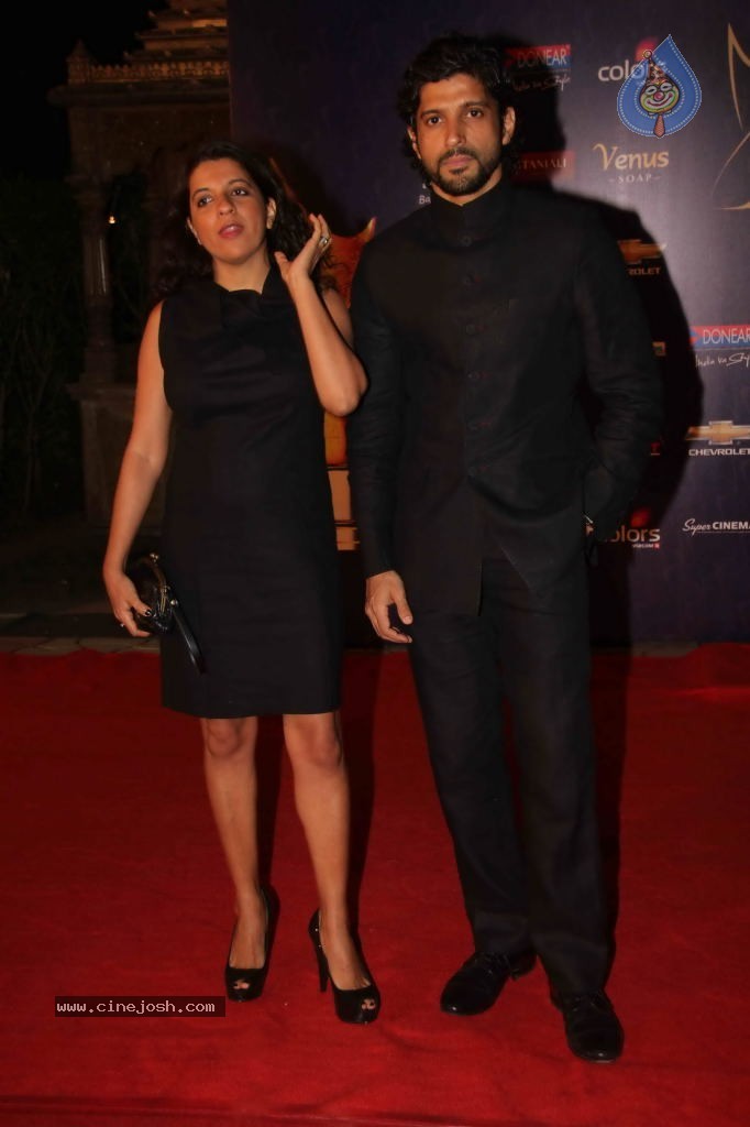 Bolly Celebs at Apsara Awards- 01 - 9 / 100 photos