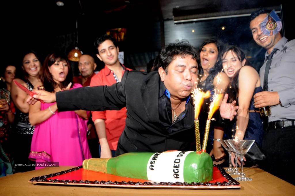 Bolly Celebs at Ashiesh Roy Bday Party - 3 / 62 photos