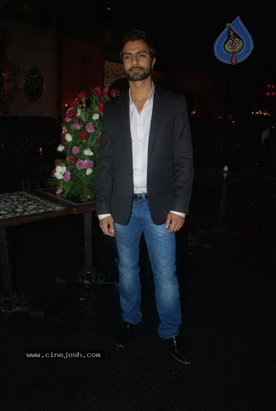 Bolly Celebs at Ashmit Patel Bday Bash - 87 / 175 photos