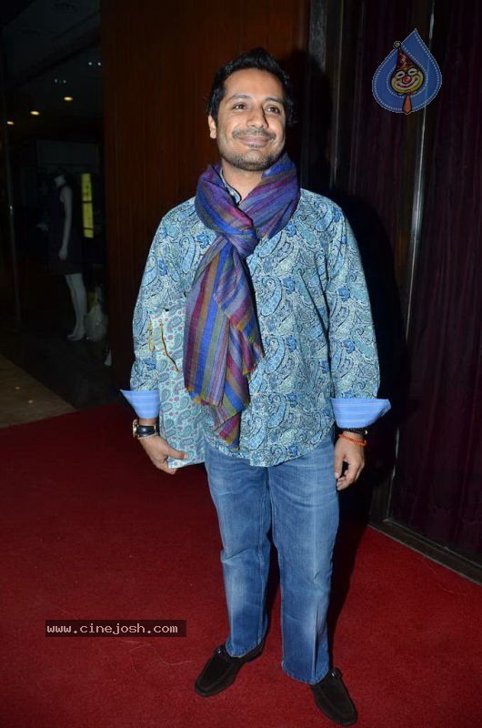 Bolly Celebs at Ashmit Patel Bday Bash - 126 / 175 photos